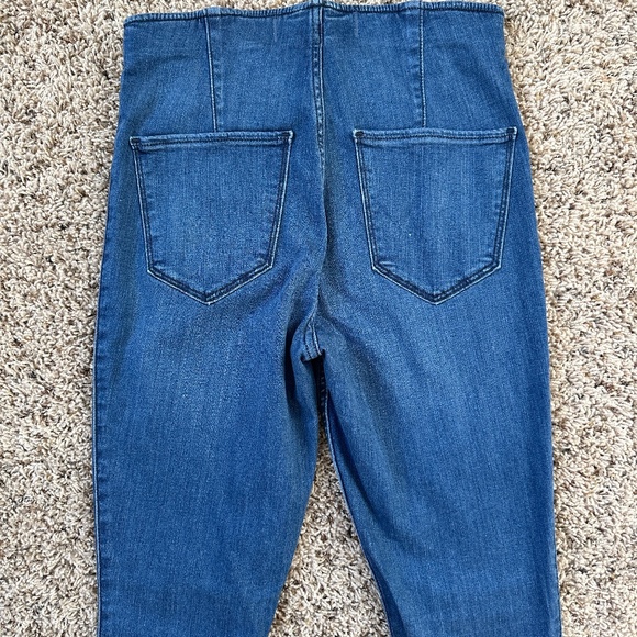 Hollister Jeans - Picture 6 of 6